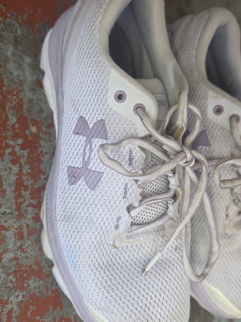 Under Armour Women’s Light Lavender Mesh Training Sneakers